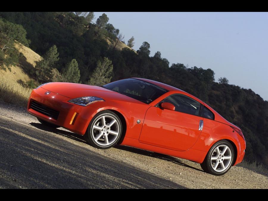 Nissan 350Z 2003 года  (фото 49 из 103)